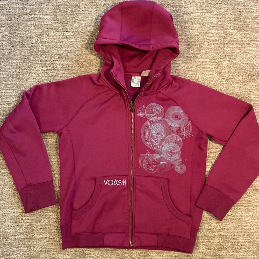 Volcom Ladies warm Hooded sweatshirt in GUC. Size Small. Heavy duty zipper.